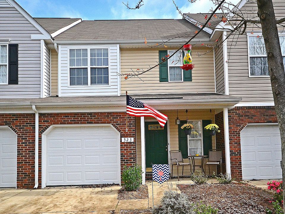 1st image of 323 Pineville Forest Dr