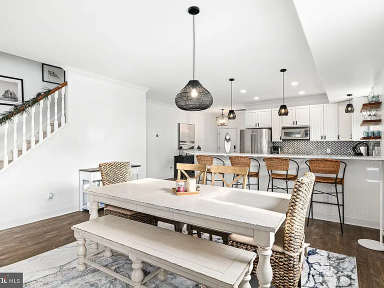 536 W Montgomery Ave — Photo 19