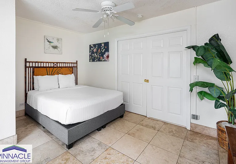 240 Liliuokalani Ave #302 — Photo 8