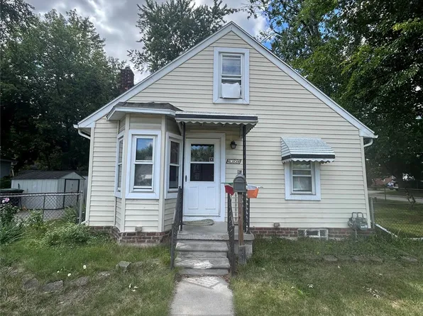 6308 Glenis St, Taylor, MI 48180