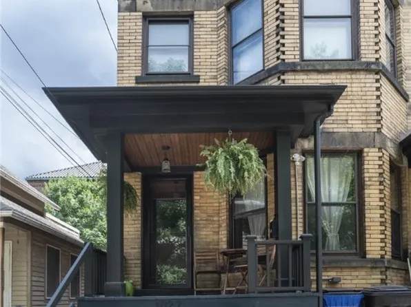 1027 Kenilworth Ave, Cleveland, OH 44113