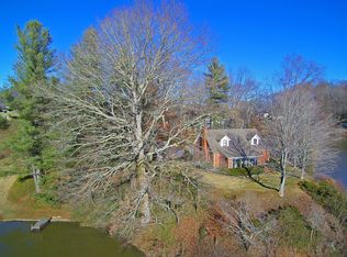 180 Shackford Hall Rd, Lake Junaluska, NC 28745