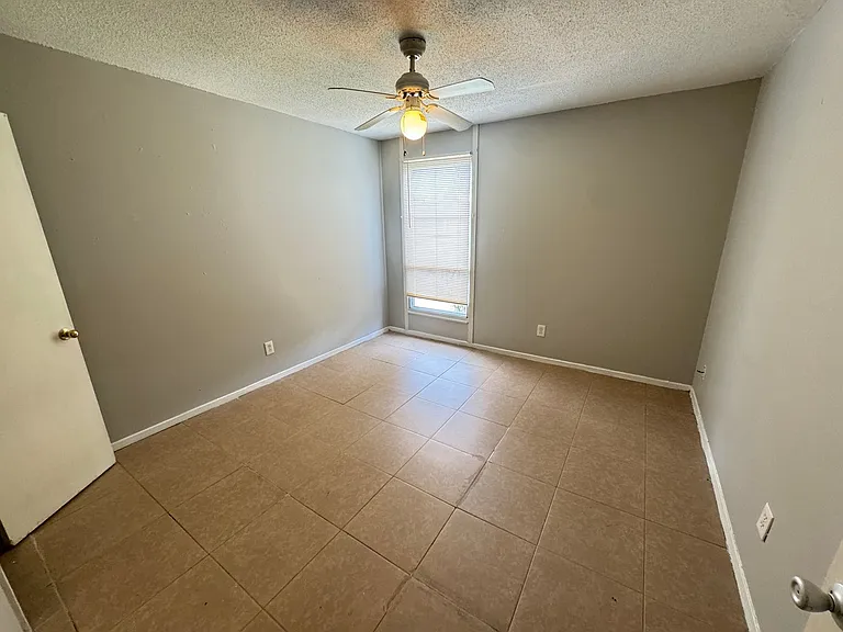 151 N Belvedere Blvd — Photo 8