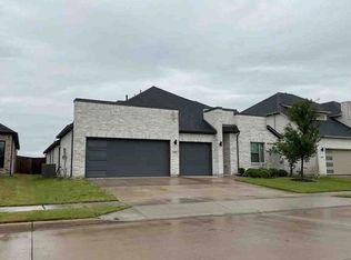 346 Rock Acre Dr, Lavon, TX 75166