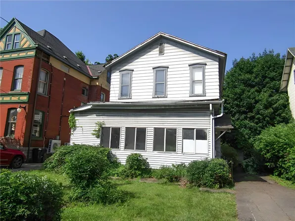 1470 3rd Ave, New Brighton, PA 15066