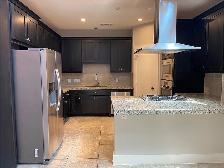 13409 Preston Cliff Ct — Photo 12