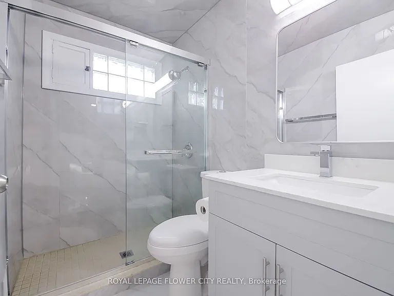 7555 Old Church Rd — Photo 22