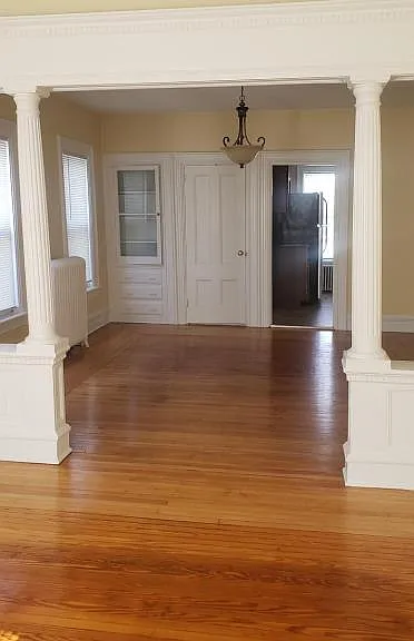 304 Grove St — Photo 10