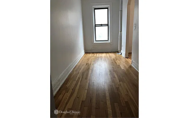 Rented by Douglas Elliman | media 4