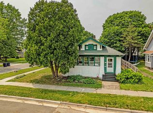 603 Eisenhower Ave, Janesville, WI 53545