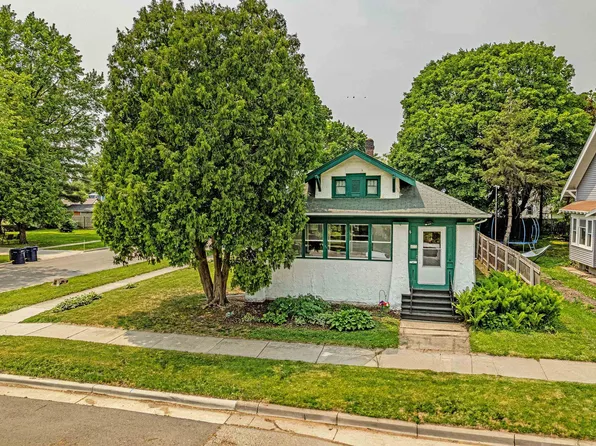 603 Eisenhower Ave, Janesville, WI 53545