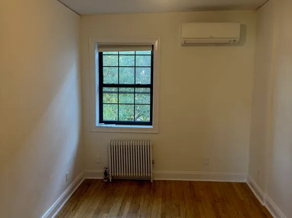 20-13 29th Street image 6 of 9