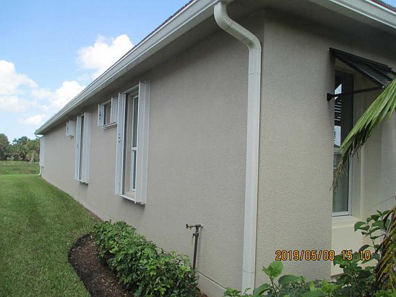 4th image of 9742 SW Chestwood Ave