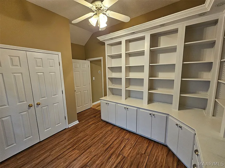 364 Homewood Dr — Photo 11
