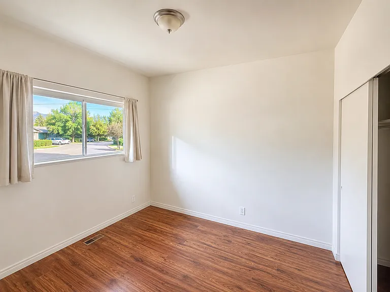 3968 S Matson Cir — Photo 5