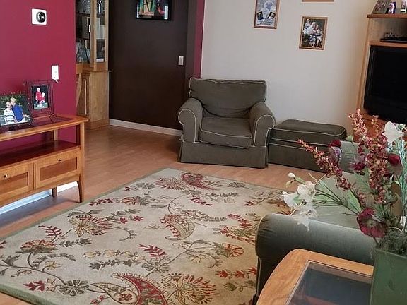 5th image of 6562 Queens Park Ave