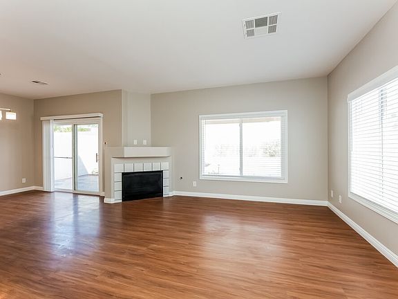 5th image of 8484 Faucet Ave