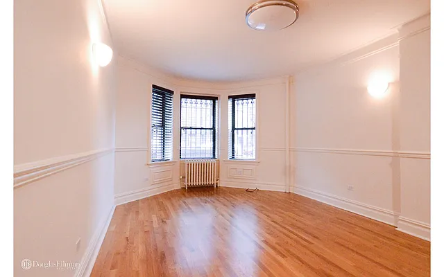 Rented by Douglas Elliman | media 28