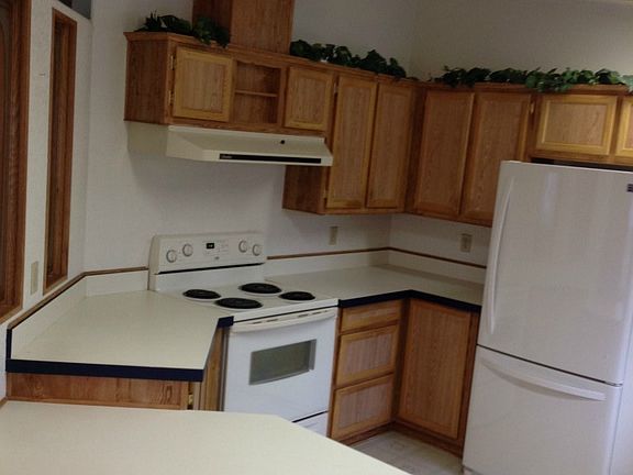 4th image of 2240 W Broadway Ave Unit 217