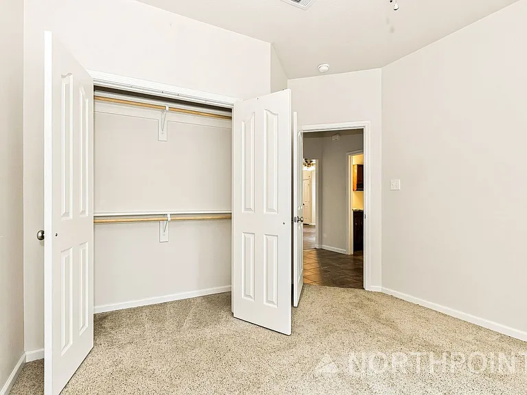14156 Shadow Bay Dr — Photo 11