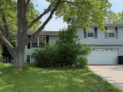 701 Aber DRIVE, Waterford, WI, 53185
