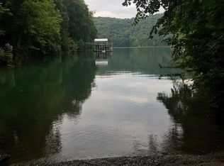 Shorewood Ln, Caryville, TN 37714