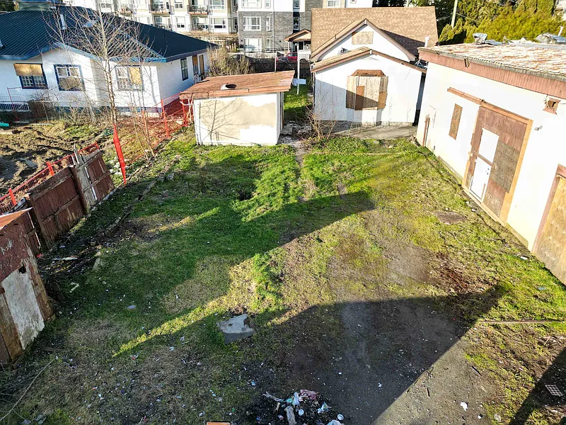 Thumbnail 10