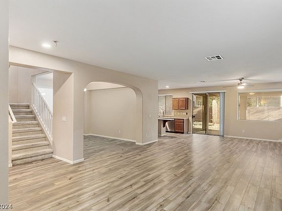 3rd image of 3547 Bella Valencia Ct
