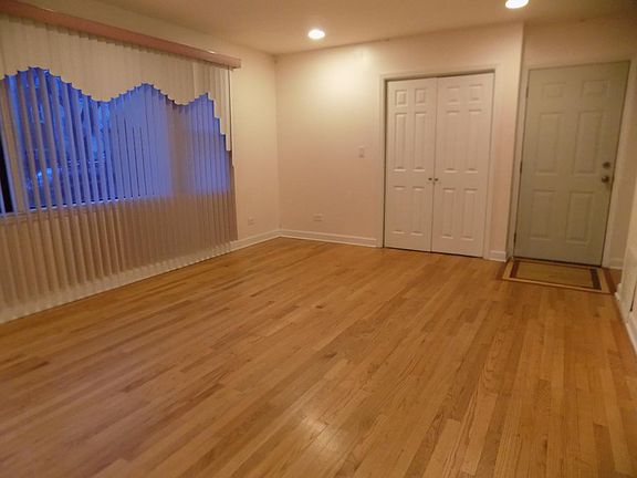 3rd image of 1844 W Birchwood Ave APT 2