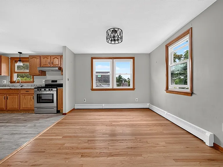 29 Normandy Ave #2 — Photo 7