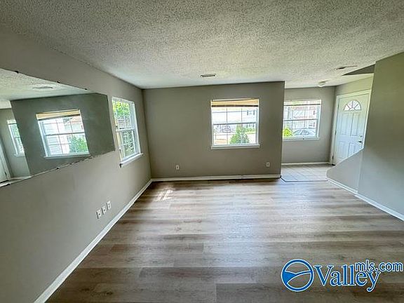 5th image of 2713 Clayton Dr NW #B