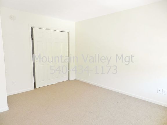 5th image of 2433 Millwood Loop