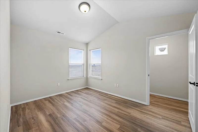 6405H Chapel Hill Blvd — Photo 4