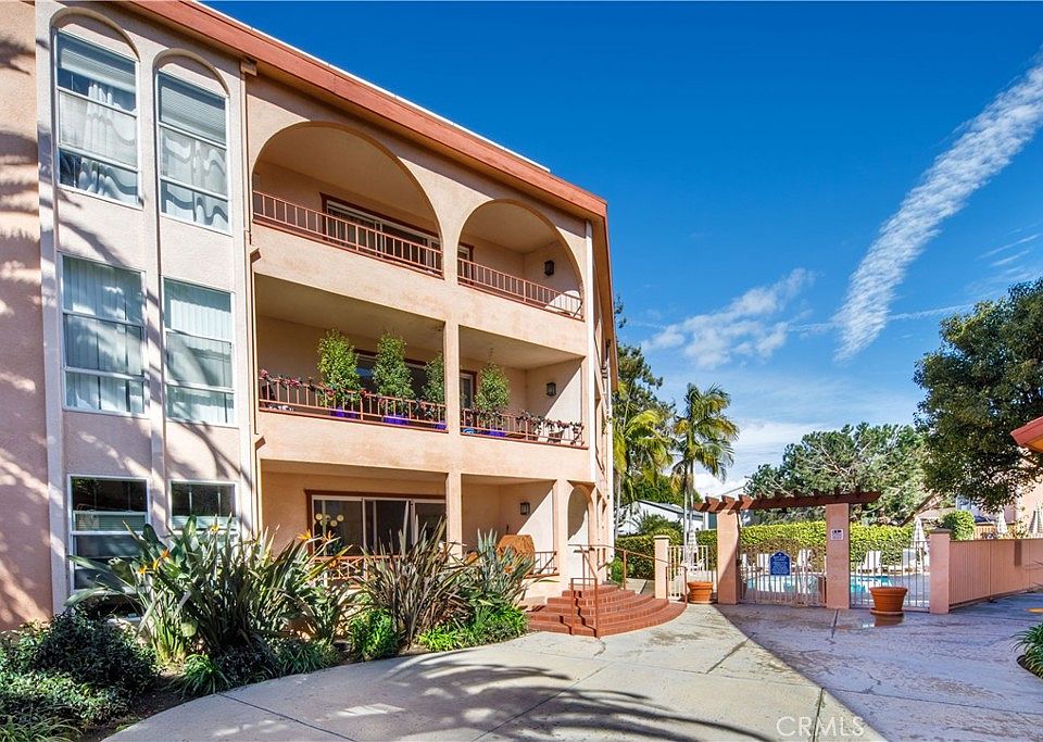 1st image of 2025 4th St Unit 206A