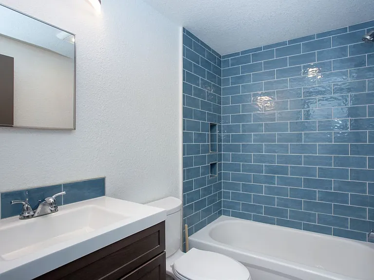 106 Reliance Dr — Photo 20