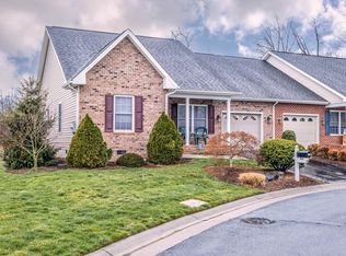 453 Hickory Grove Cir, Harrisonburg, VA 22801