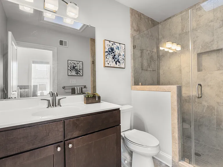 1654 Gales St NE — Photo 20