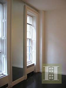 4th image of 23 Beekman Pl APT 1