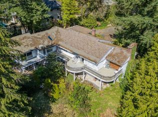 764 Eyremount Dr, West Vancouver, BC