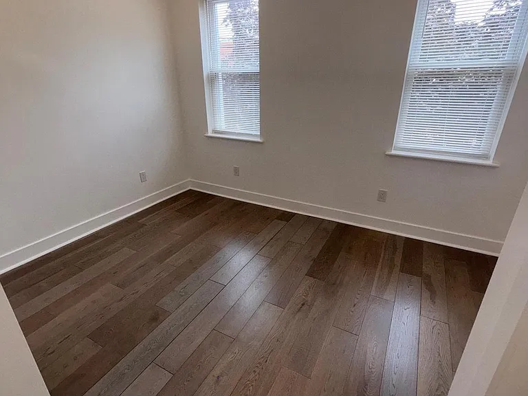 3190 Memphis St — Photo 20