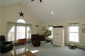 2nd image of 12 Eagle Nest Dr