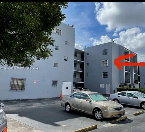 6825 W Flagler St #309 Photo 1