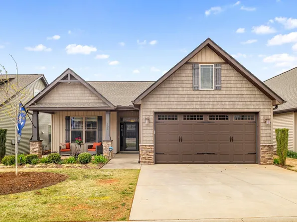 703 Cannongate Dr, Greer, SC 29651