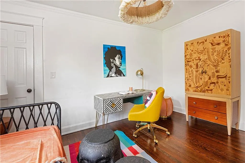 2 bed, 1.0 bath, 925 sqft, $3,900 — Photo 4