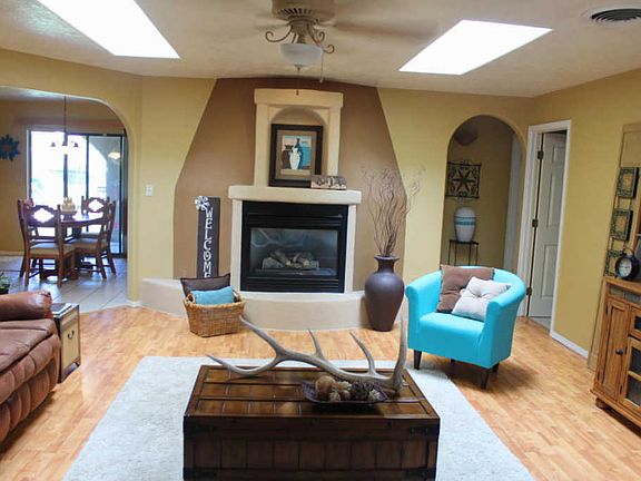 2nd image of 4760 Sunrise Cir