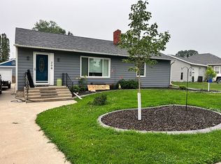 306 Park Dr, Arlington, SD 57212