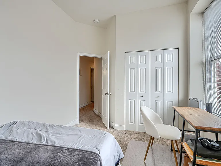 515 Warner St #D — Photo 7