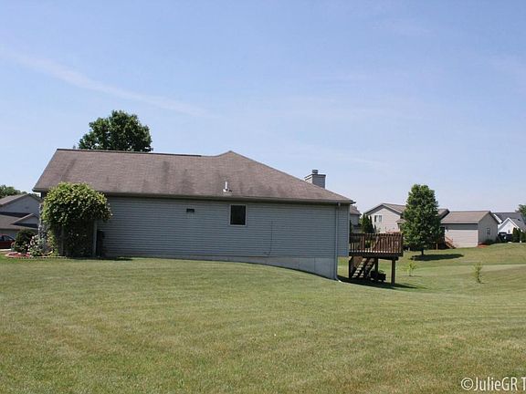 3rd image of 6465 Bentree Ct SE