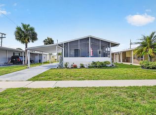 4290 Meadow View Drive, Boynton Beach, FL 33436