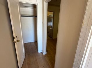 113 Girard Blvd SE #B, Albuquerque, NM 87106